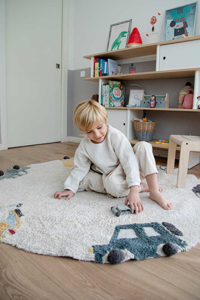 washable-animal-rug-wheels